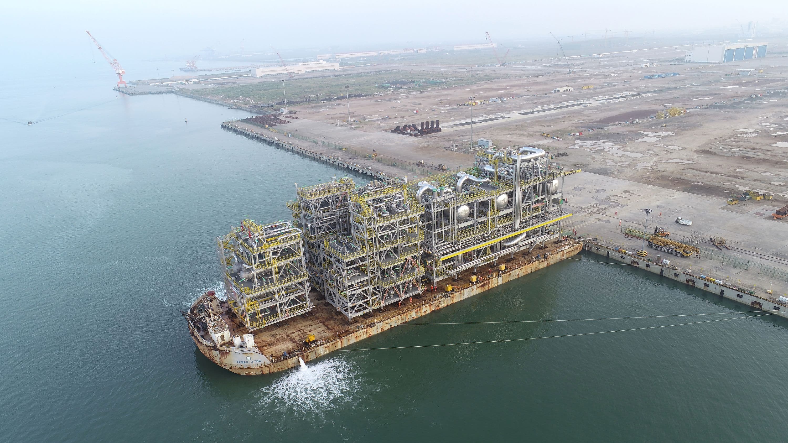 Modules on barge preparing to leave fabrication yard