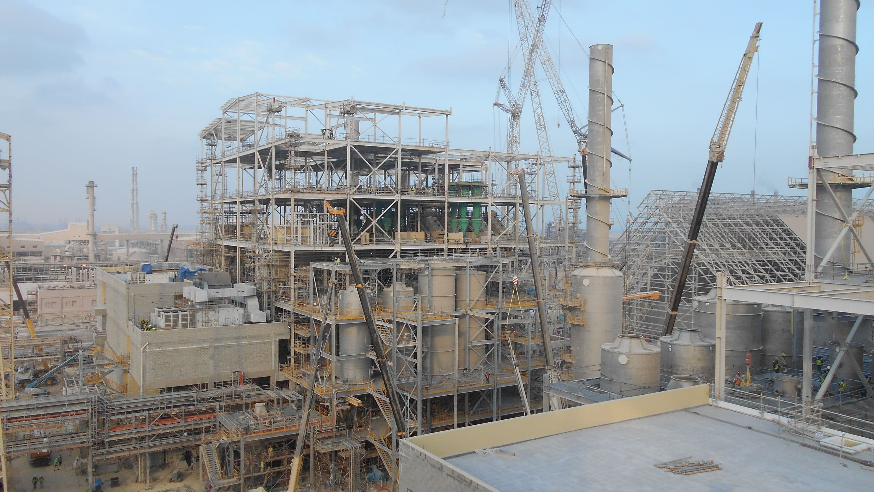 DAP trains E&F process building