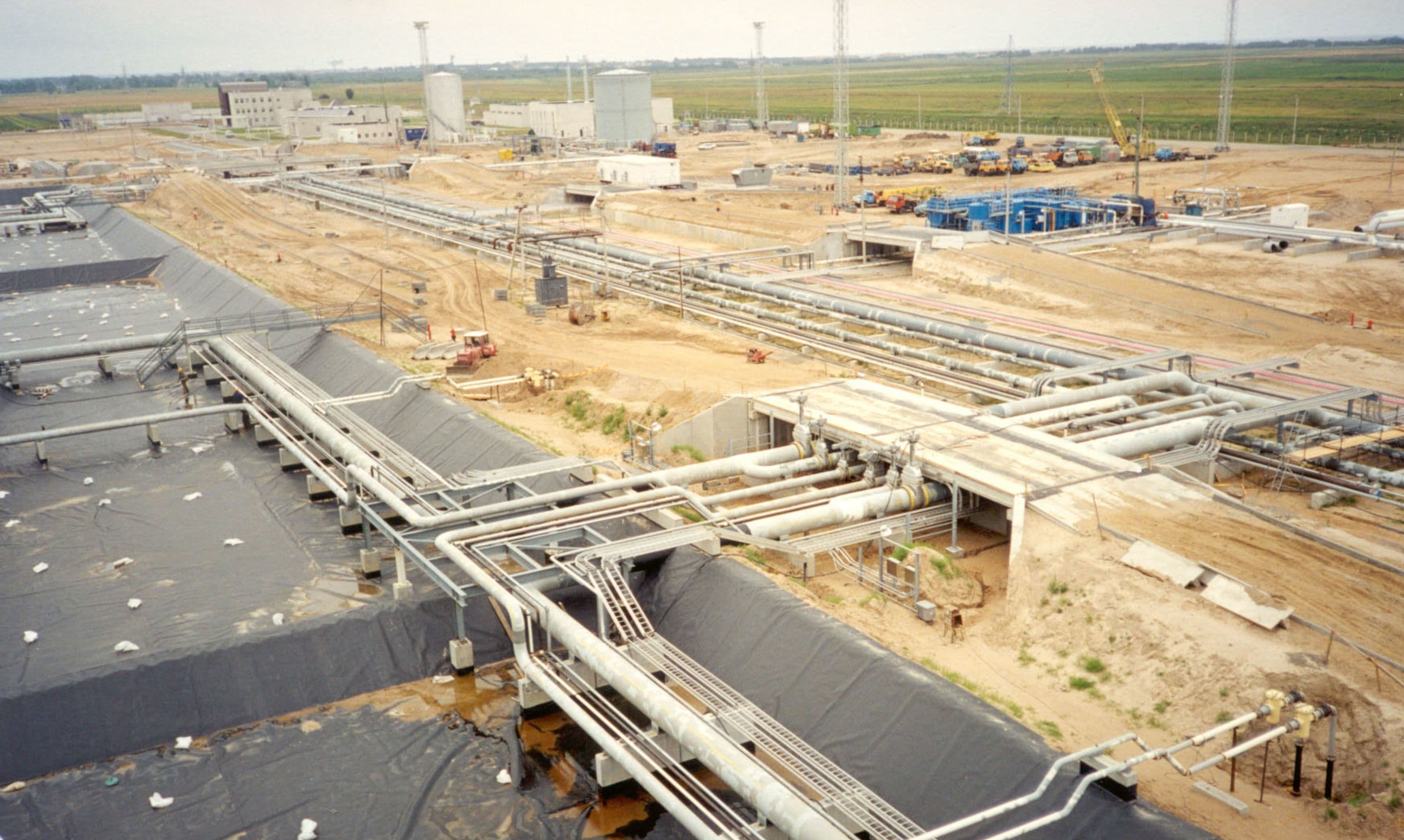 Main sleepers piping