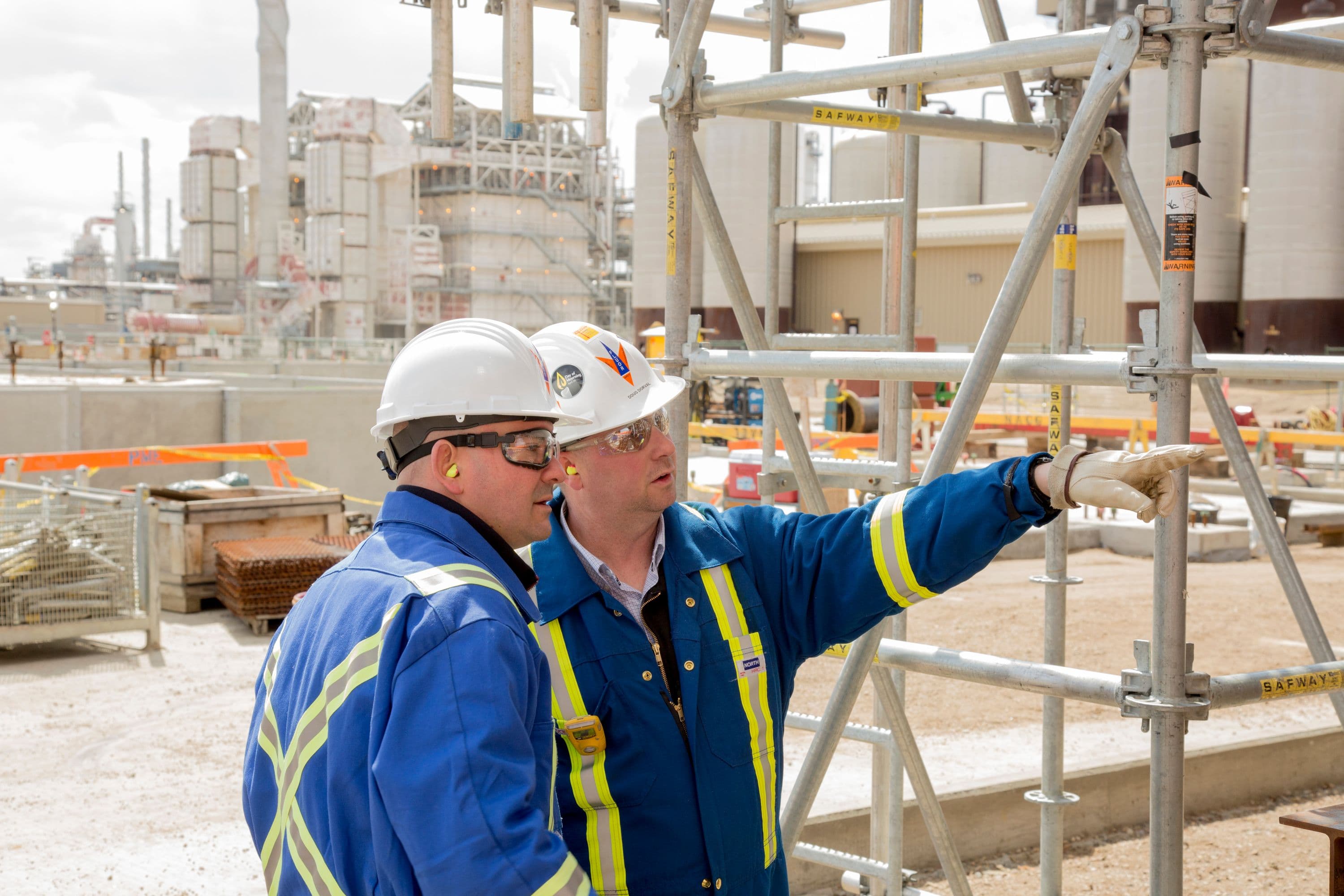 Looking east into capture area with amine project management reviewing module interface