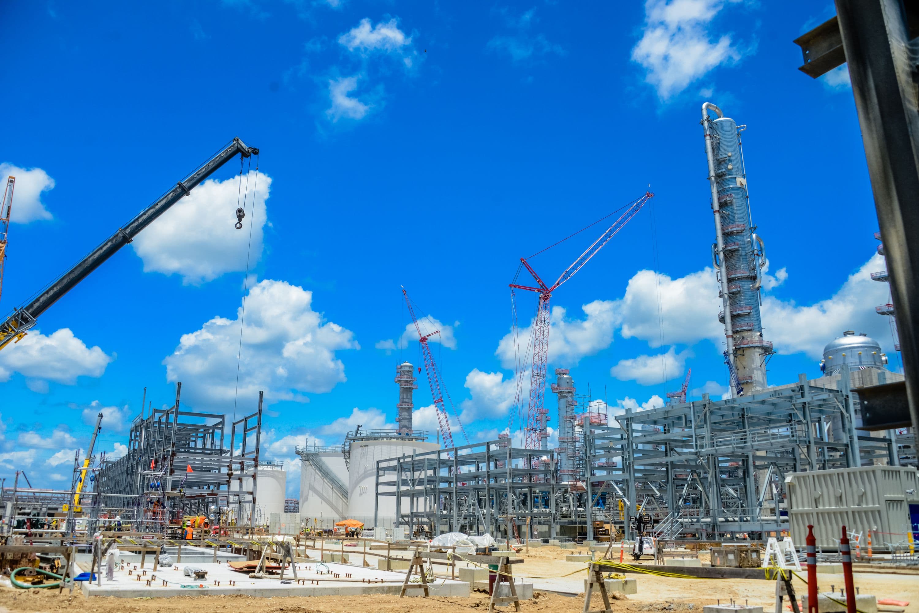 EOEG Unit with UOI Tanks