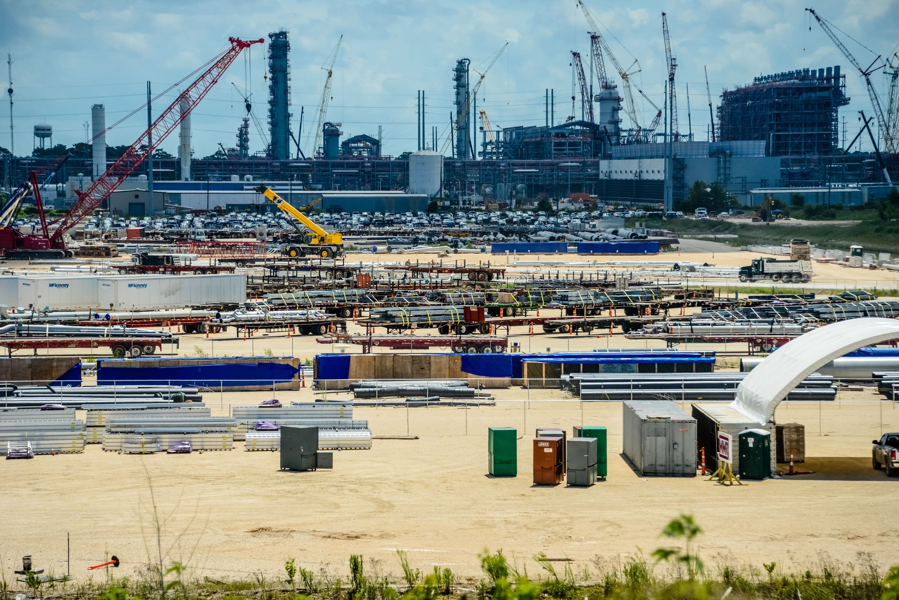 Module staging and laydown